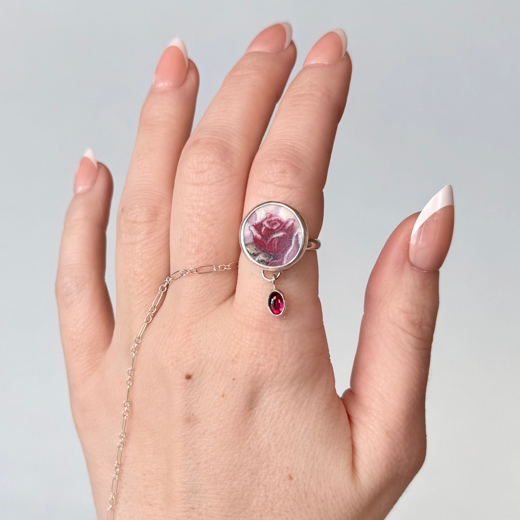 Rosette Ring - Size 7