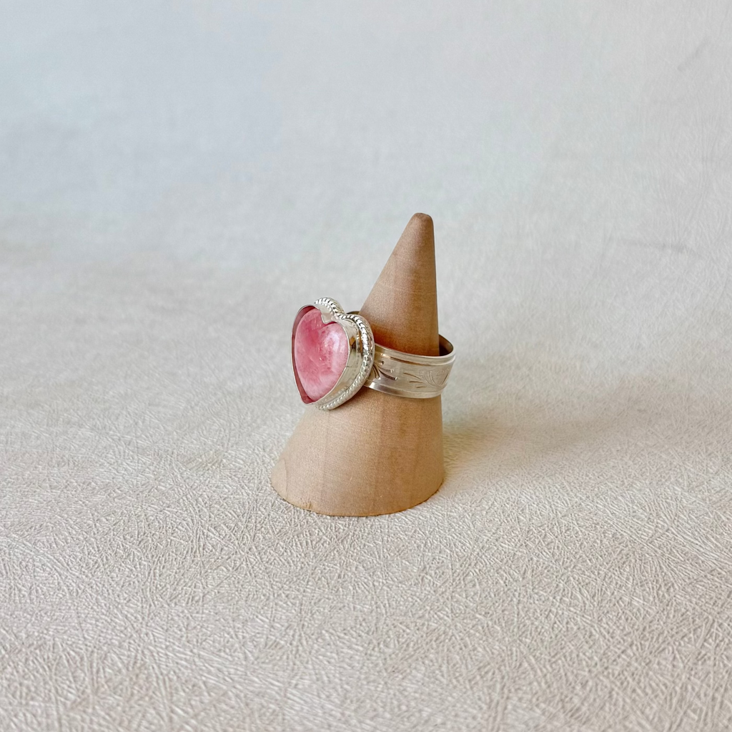 Roxanne Heart Ring - Your Size