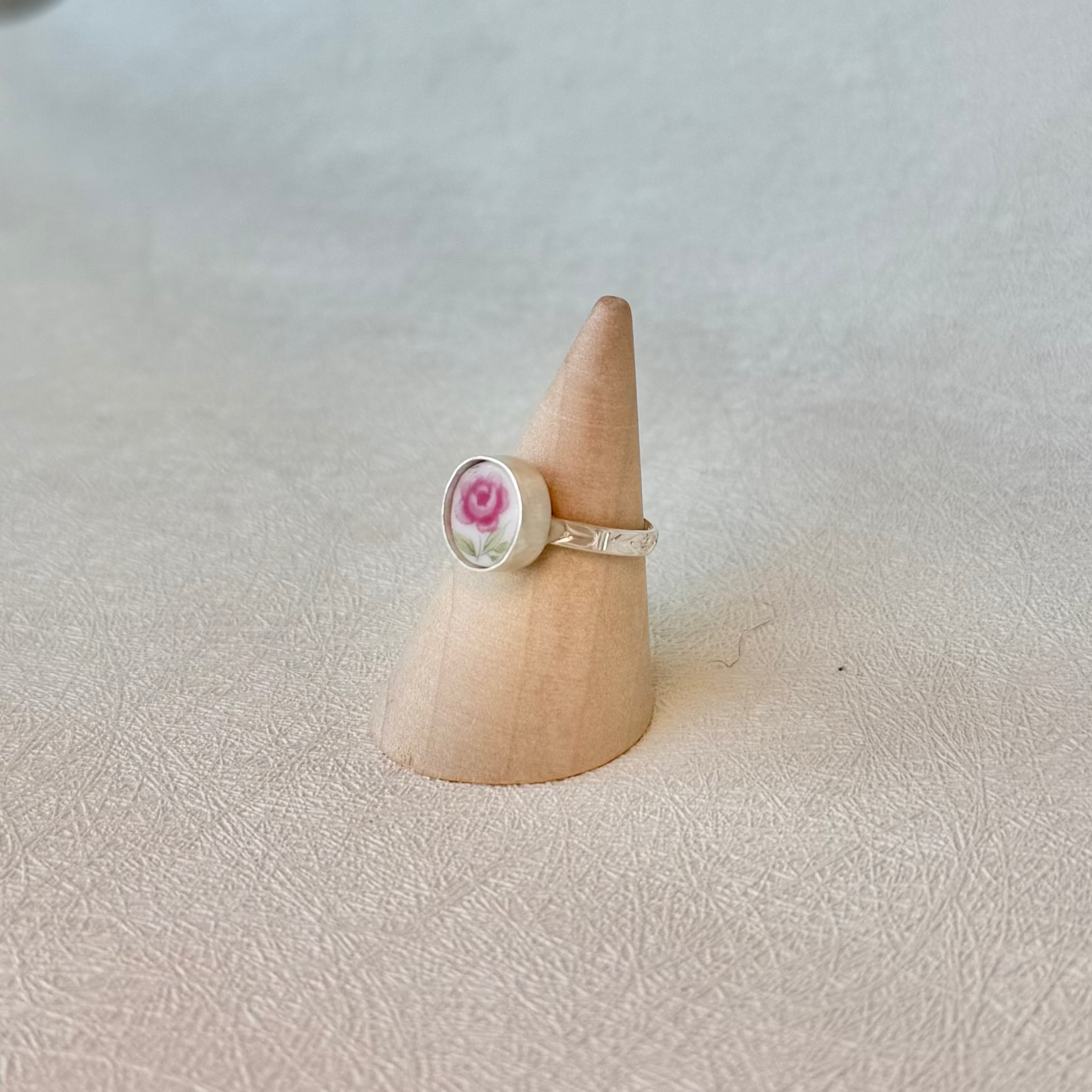 Elizabeth Ring - Your Size