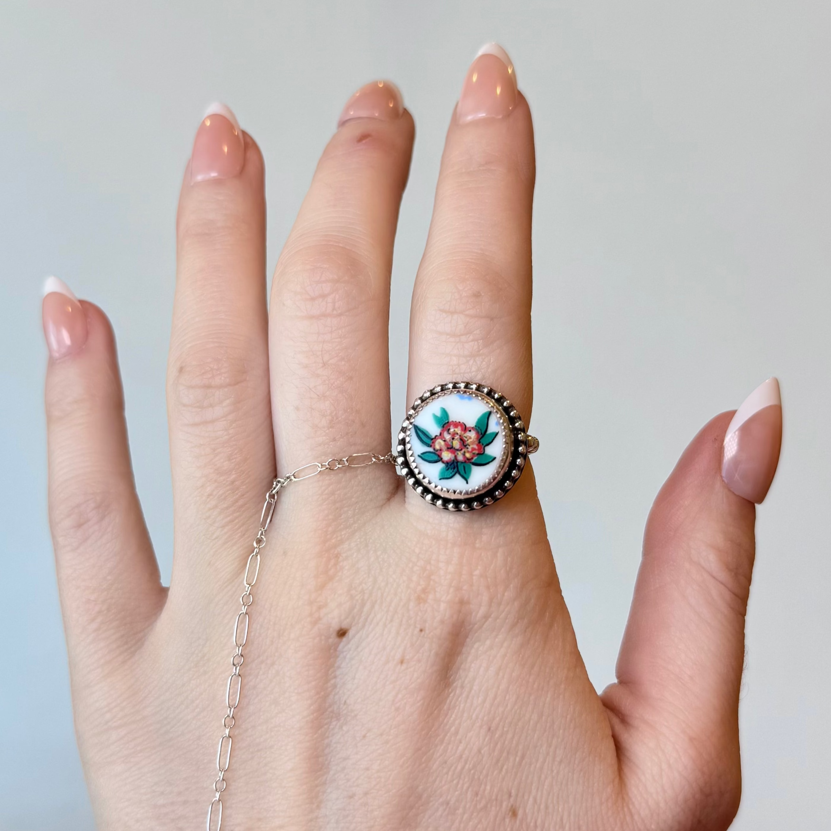 Camelia Ring - Size 6