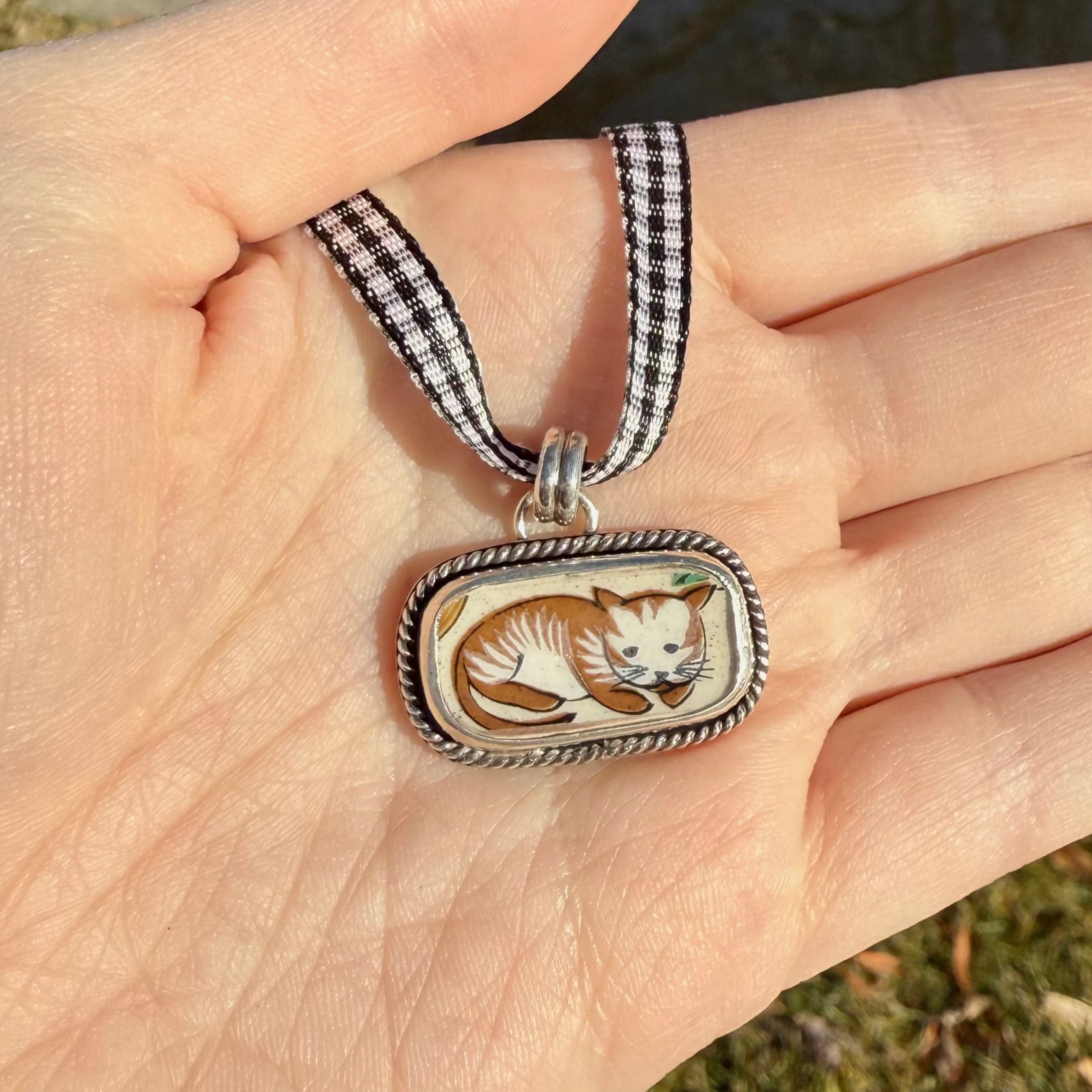 Barry Cat Pendant