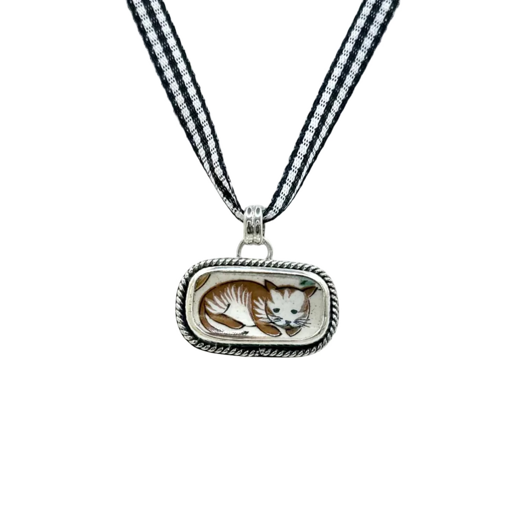 Barry Cat Pendant