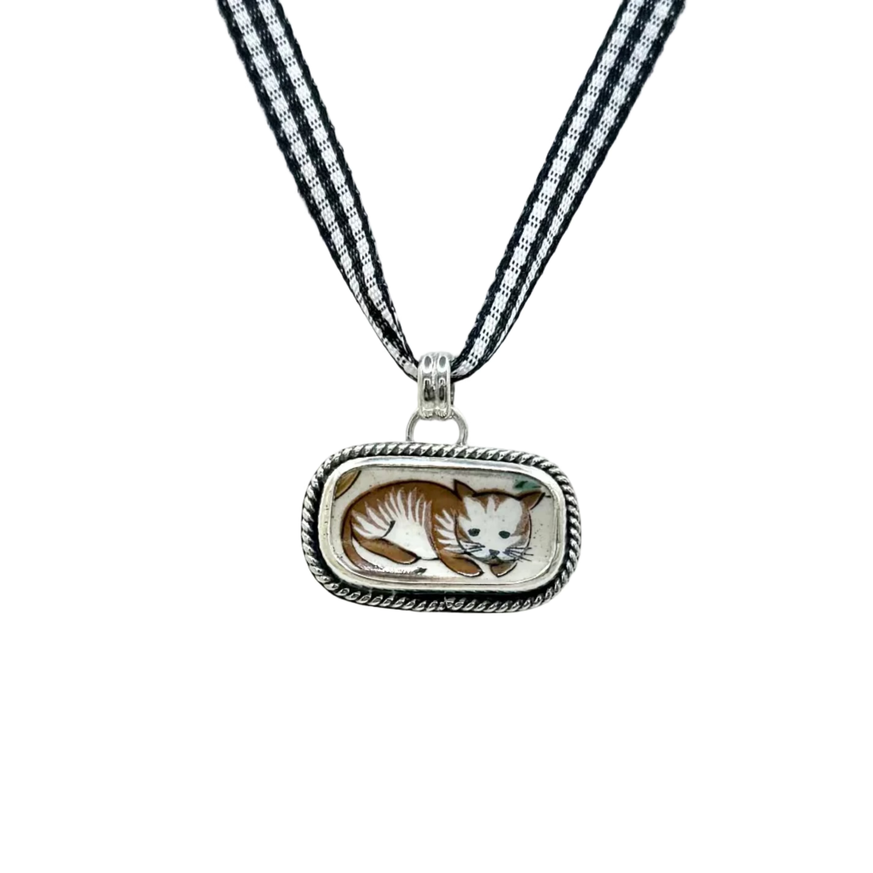 Barry Cat Pendant