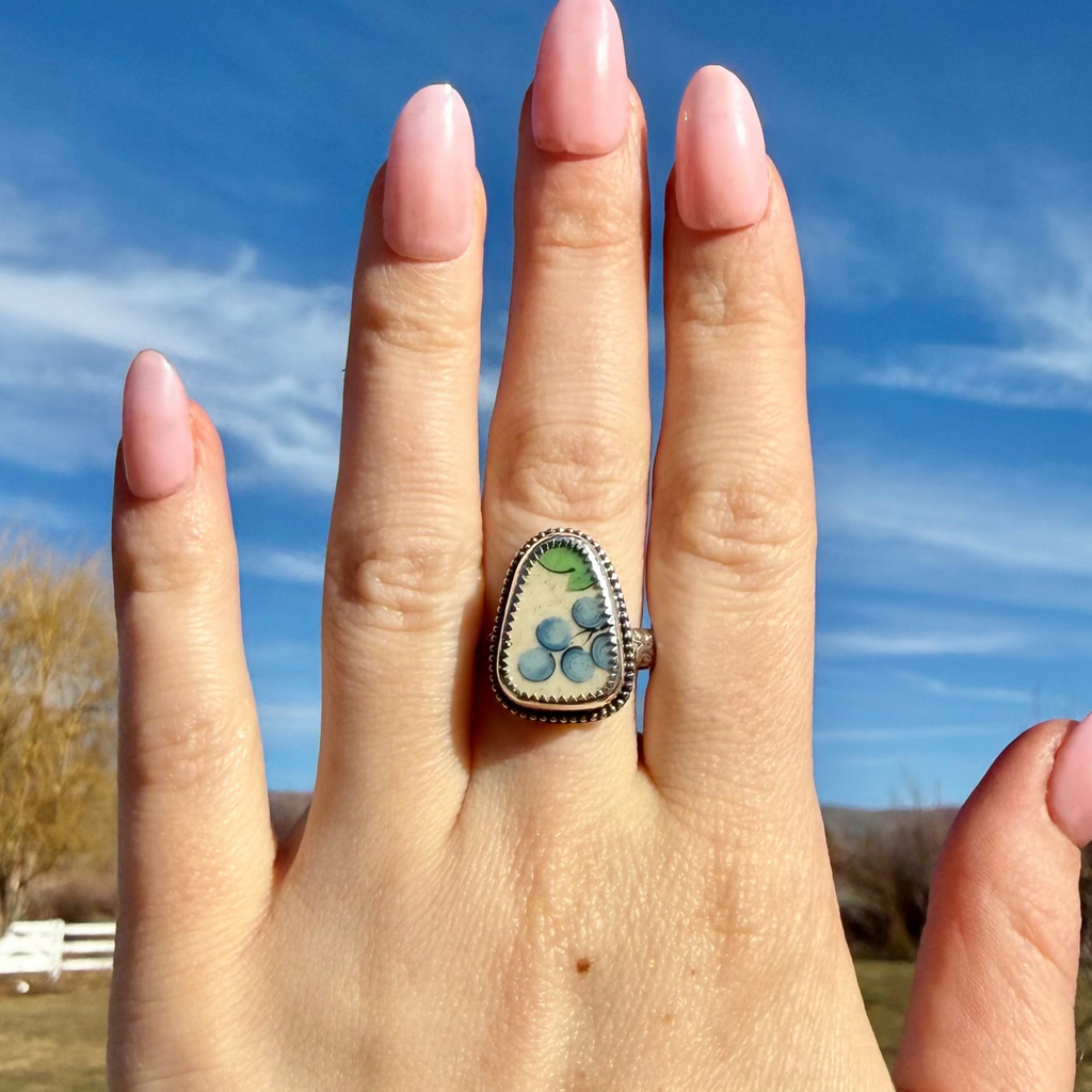 On the Vine Ring - Size 9.5