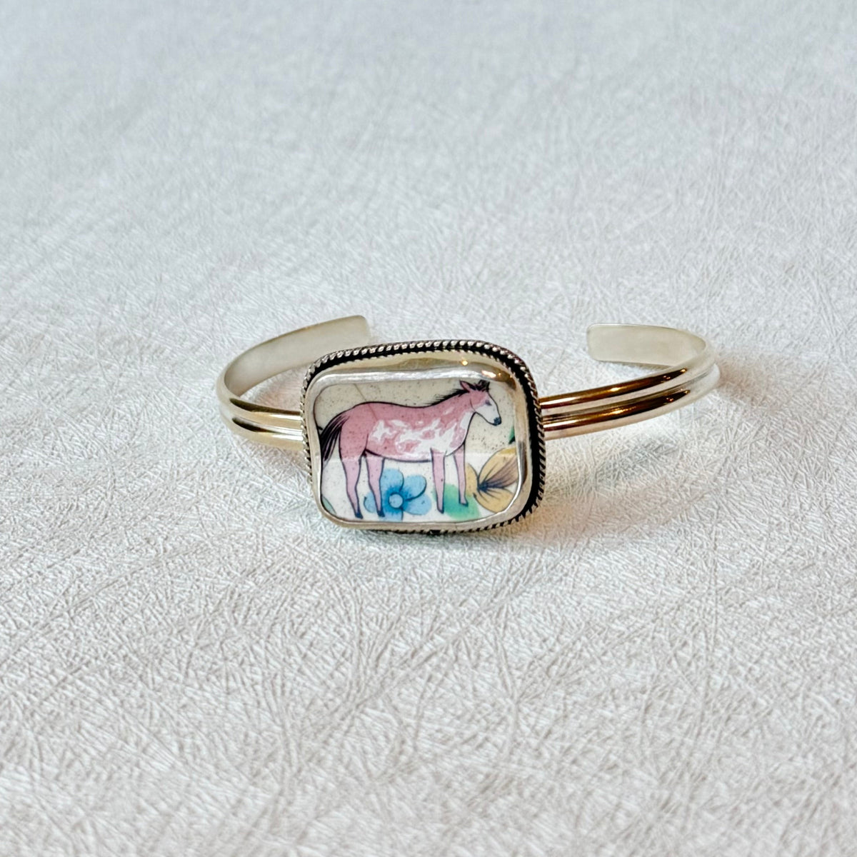 Delia Donkey Cuff