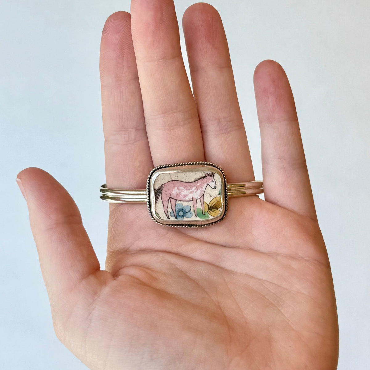 Delia Donkey Cuff