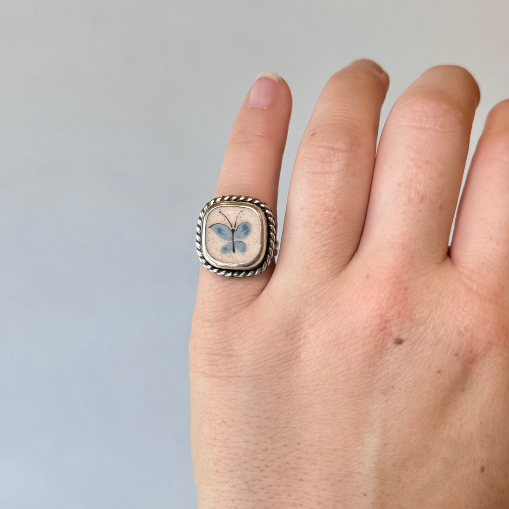 Bella Butterfly Ring - Size 6
