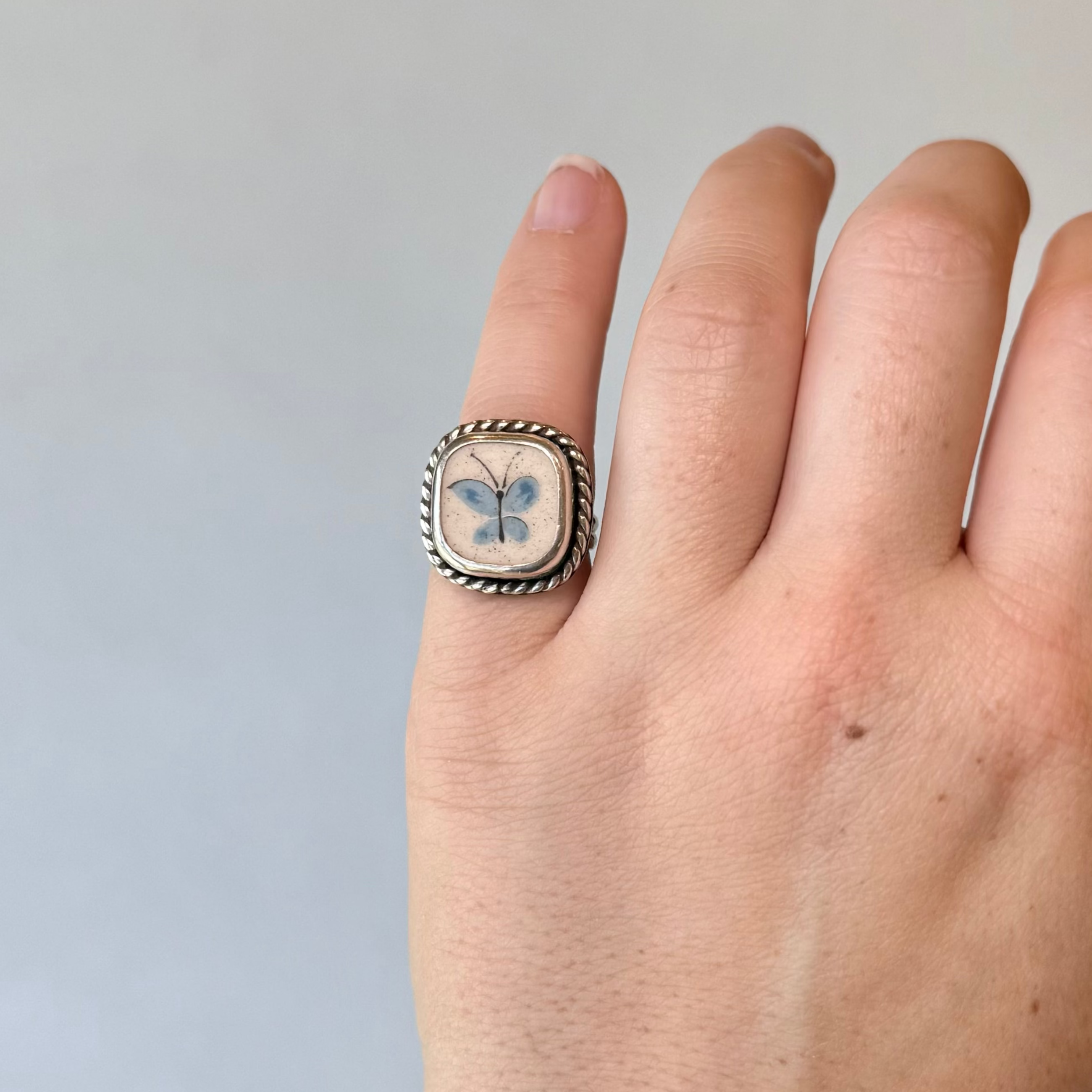Bella Butterfly Ring - Size 6