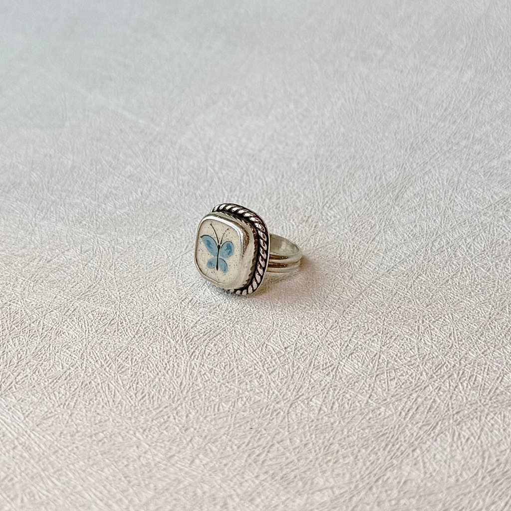 Bella Butterfly Ring - Size 6